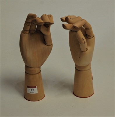 Lot 125 - A pair of artist's model hands