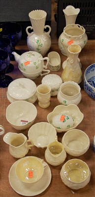 Lot 159 - A large collection of modern Belleek to...