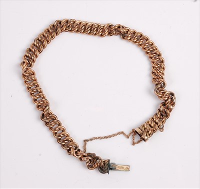Lot 378 - A gilt metal chain link bracelet