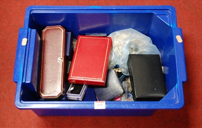 Lot 620 - A box of miscellaneous costume jewellery, to...