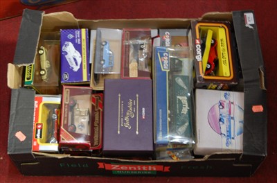 Lot 870 - A collection of various diecast model vehicles,...