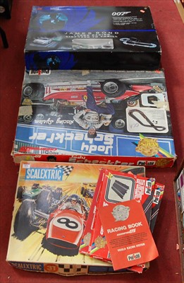 Lot 876 - A Scalextric Sport 31 set, together with two...