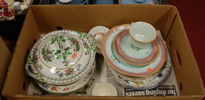 Lot 894 - A collection of ceramics to include Copeland...