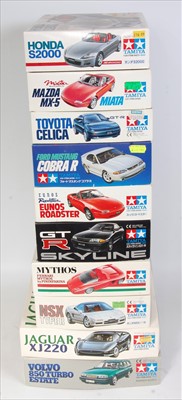 Lot 1570 - Ten various boxed Tamiya plastic mixed scale...