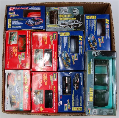 Lot 1594 - Eleven various boxed Revell Pro-Finish and...