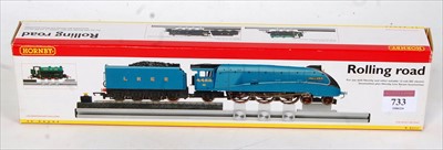 Lot 733 - A Hornby R8211 rolling road loco tester (M-BM)