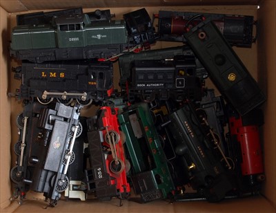 Lot 774 - 19 various locomotives for spares or repair (a/f)