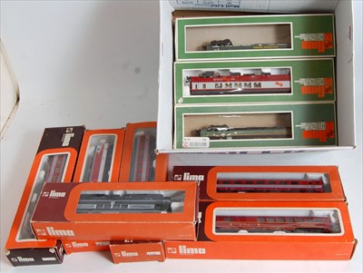 Lot 770 - Selection of Lima H0 continental items SNCF BR...