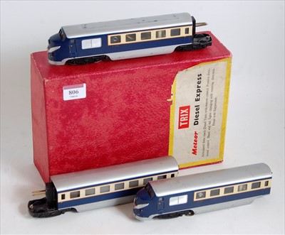 Lot 806 - A Trix Meteor diesel express, blue 3 car, 12V...