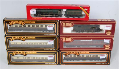 Lot 764 - Hornby 759 GWR 'Albert Hall' engine and tender...