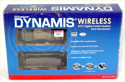 Lot 854 - A Dynamis wireless digital control system from...