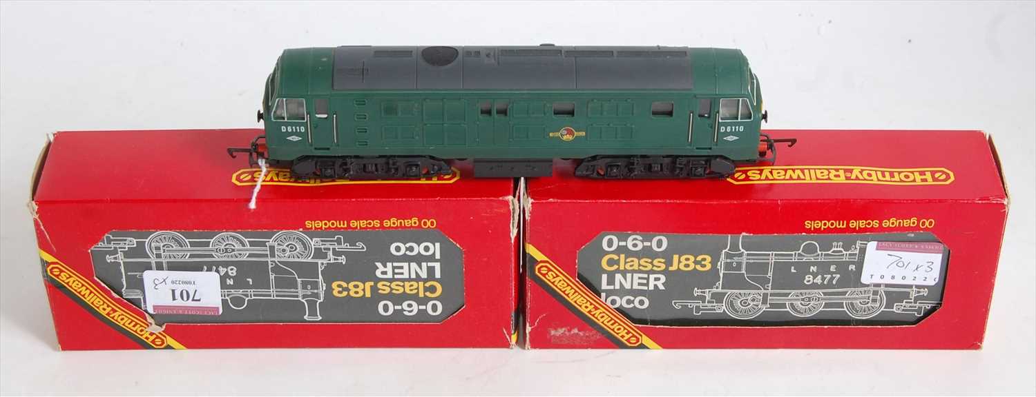 Lot 701 - Three Hornby locos; 2 x R252 LNER green J83...
