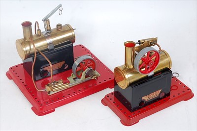 Lot 17 - Two various Mamod stationary steam plants...