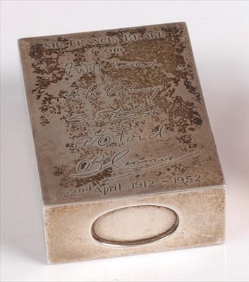 Lot 117 - A 1950s silver pocket pill-box in the form of...