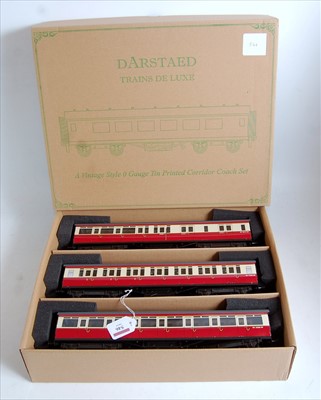 Lot 546 - Darstaed 3-coach BR (ex GWR) Set A maroon and...
