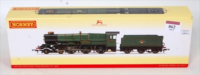 Lot 862 - Hornby R3332 BR lined green 'King Edward Viii'...