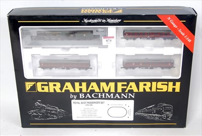 Lot 874 - A Graham Farish by Bachmann N gauge 'Royal...