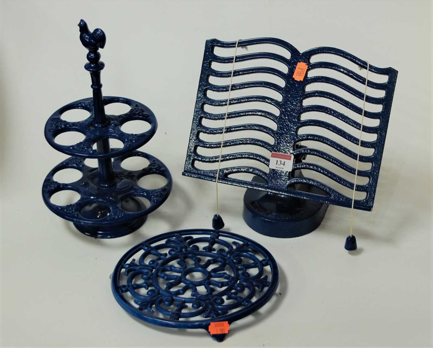 Lot 134 - A Victor cast iron and blue enamelled kitchen...