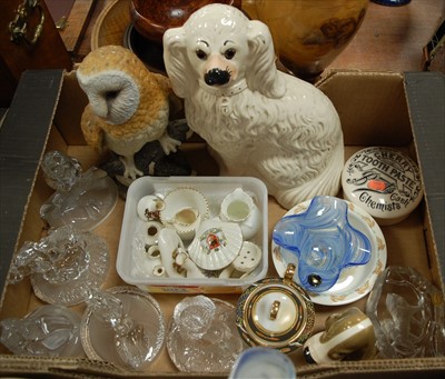 Lot 116 - Mixed lot, to include crested cabinet china,...