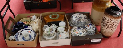 Lot 170 - Three boxes of mixed ceramics to include...