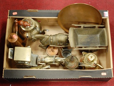 Lot 175 - A box of assorted brass ware to include horse...