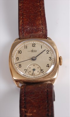 Lot 382 - An Avia 9ct cased gent's wristwatch, having...