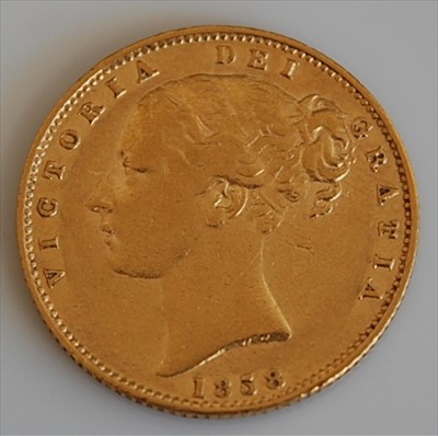 Lot 251 - Great Britain, 1858 gold full sovereign