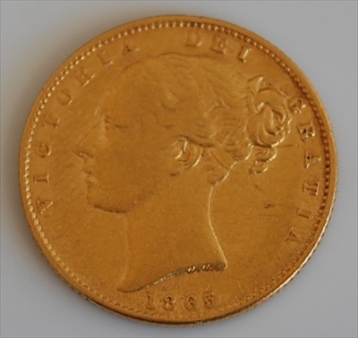 Lot 258 - Great Britain, 1865 gold full sovereign