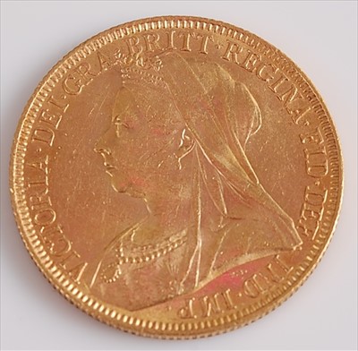 Lot 262 - Great Britain, 1893 gold two pound coin