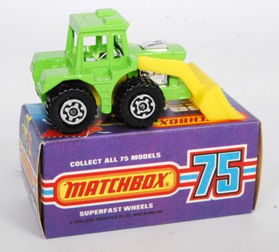Lot 2319 - A Matchbox Superfast No. 29 tractor shovel...