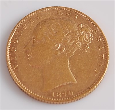 Lot 276 - Great Britain, 1870 gold sovereign