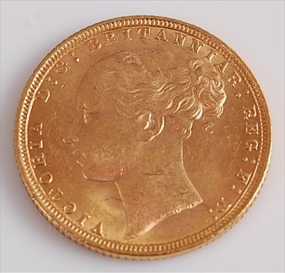 Lot 277 - Great Britain, 1871 gold full sovereign
