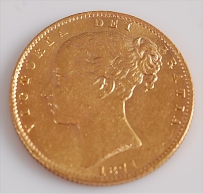 Lot 278 - Great Britain, 1871 gold full sovereign