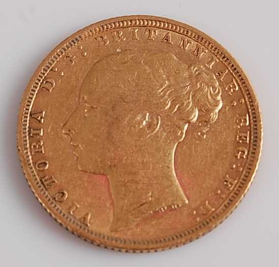 Lot 280 - Great Britain, 1872 gold full sovereign