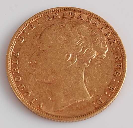 Lot 295 - Great Britain, 1880 gold full sovereign