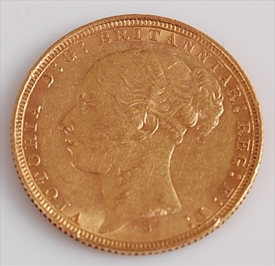 Lot 297 - Great Britain, 1881 gold full sovereign