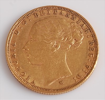 Lot 301 - Great Britain, 1883 gold full sovereign
