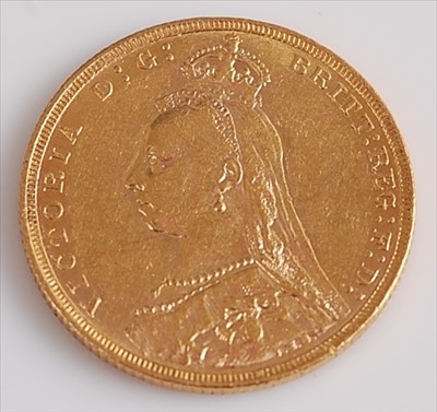 Lot 311 - Great Britain, 1887 gold full sovereign