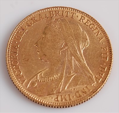 Lot 325 - Great Britain, 1898 gold full sovereign