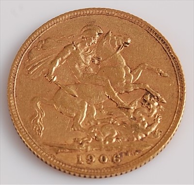 Lot 334 - Great Britain, 1906 gold full sovereign