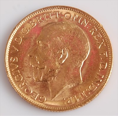 Lot 352 - Great Britain, 1924 gold full sovereign