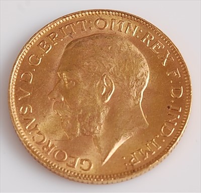 Lot 355 - Great Britain, 1927 gold full sovereign
