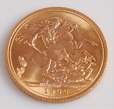 Lot 365 - Great Britain, 1962 gold full sovereign