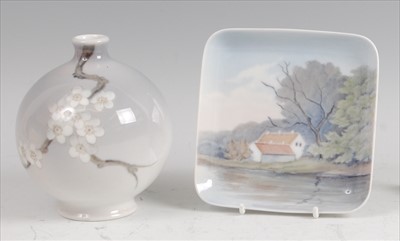 Lot 28 - Bing & Grondahl - a porcelain bulbous form...
