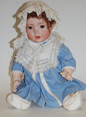 Lot 2190 - A Schoneau & Hoffmeister bisque head doll,...