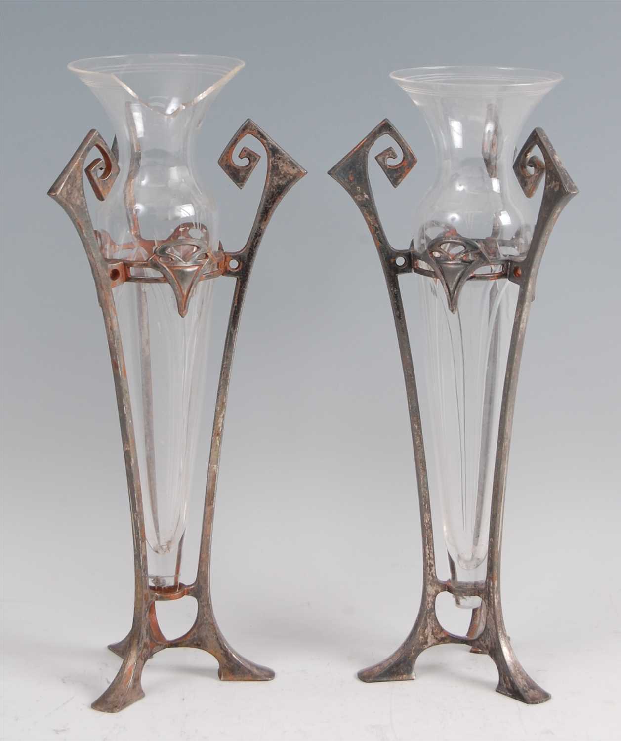Lot 94 - A pair of WMF Art Nouveau pewter frame and...