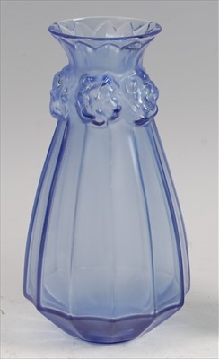 Lot 60 - A contemporary Lalique frosted and moulded...