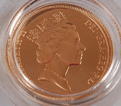 Lot 414 - Great Britain, 1986 gold full sovereign