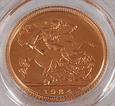 Lot 434 - Great Britain, 1984 gold half sovereign