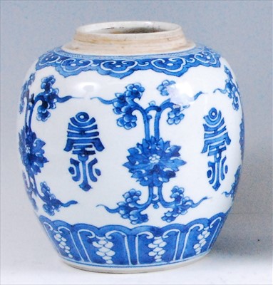 Lot 1333 - A Chinese export blue and white ginger jar...